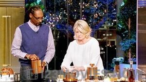 Martha & Snoop’s Potluck Dinner Party Season 1 Episode 3