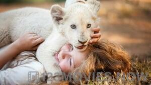 Mia and the White Lion